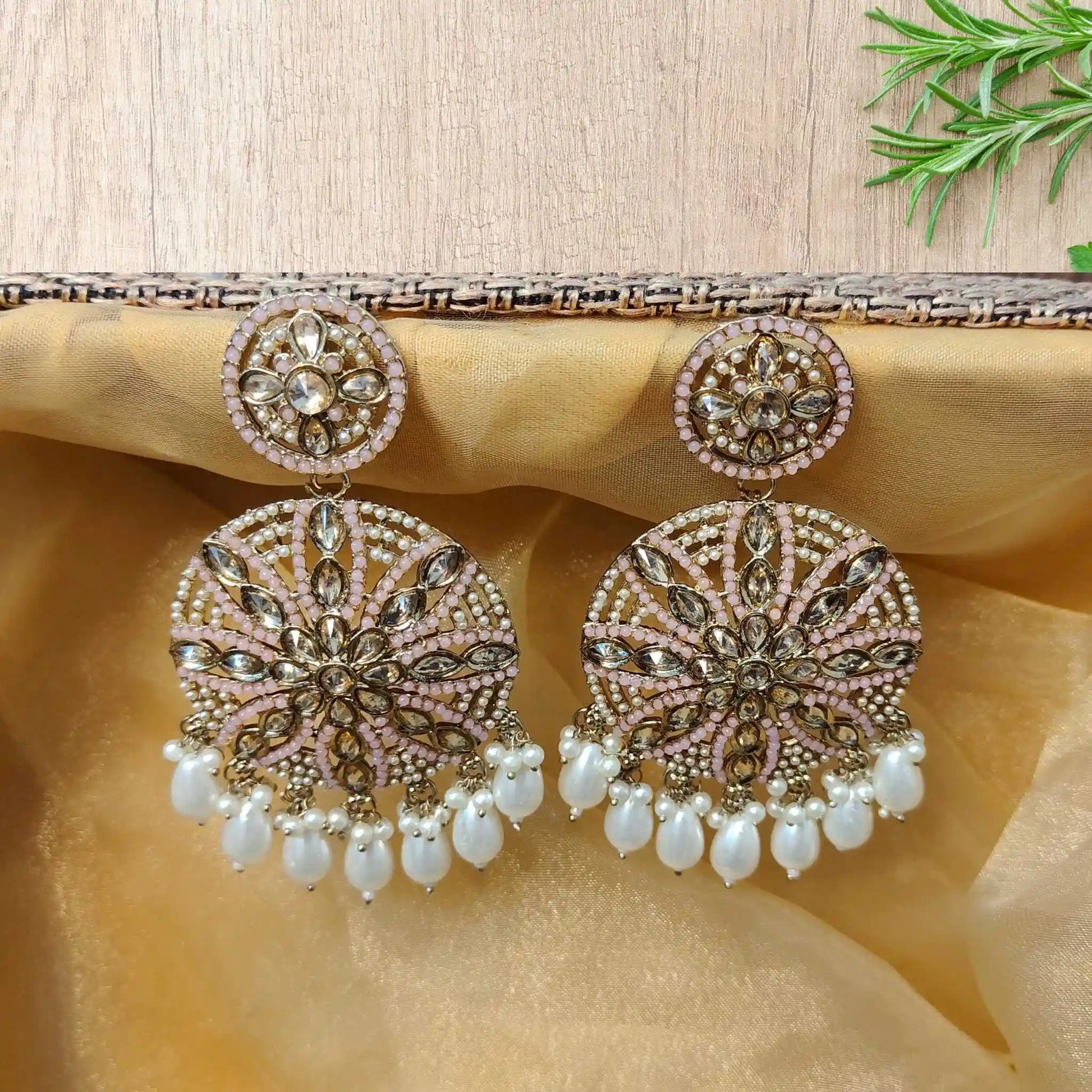 AAVYA KUNDAN CHANDBALIS (PEACH)