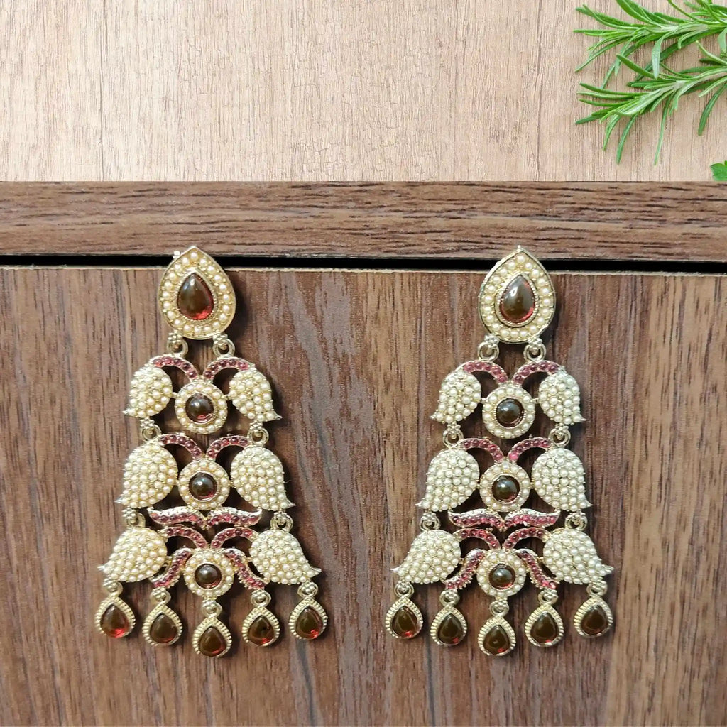 ANAAYA KUNDAN DANGLERS (MAROON)