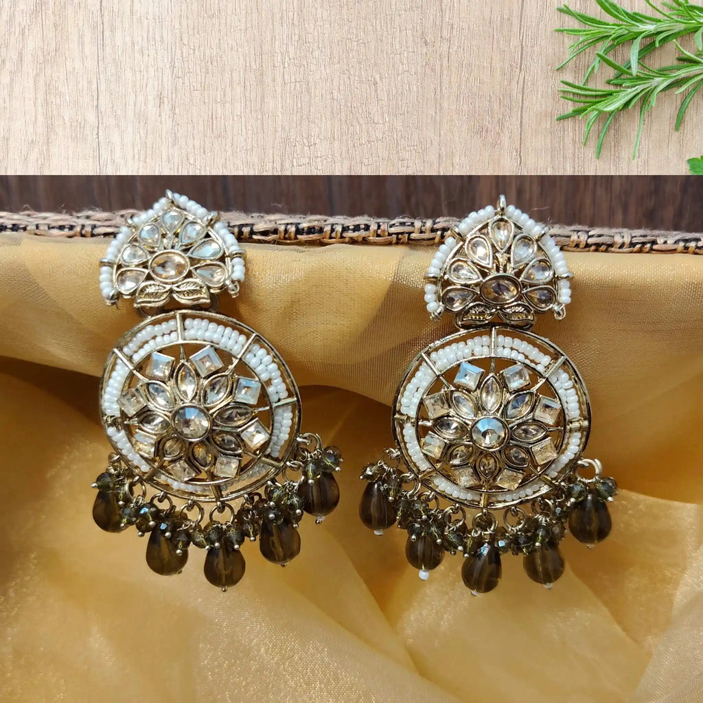 BRISHTI KUNDAN CHANDBALIS (MEHNDI GREEN)