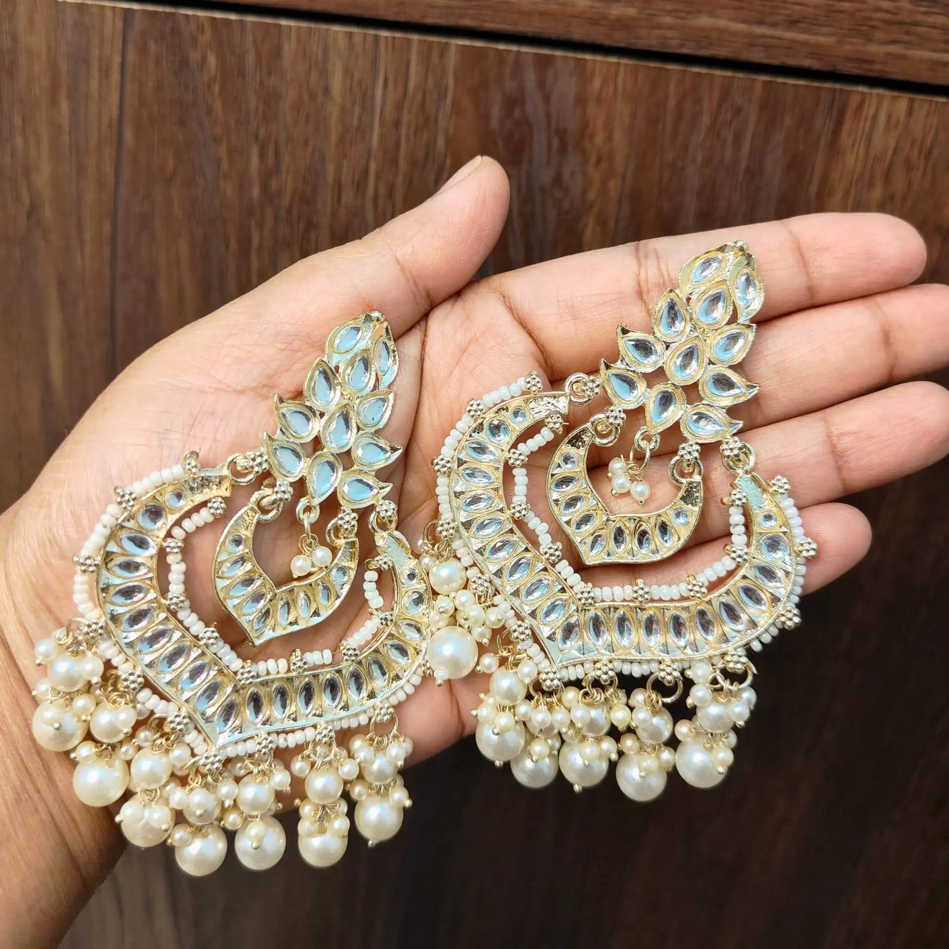 HRIDYA KUNDAN CHANDBALIS (WHITE)