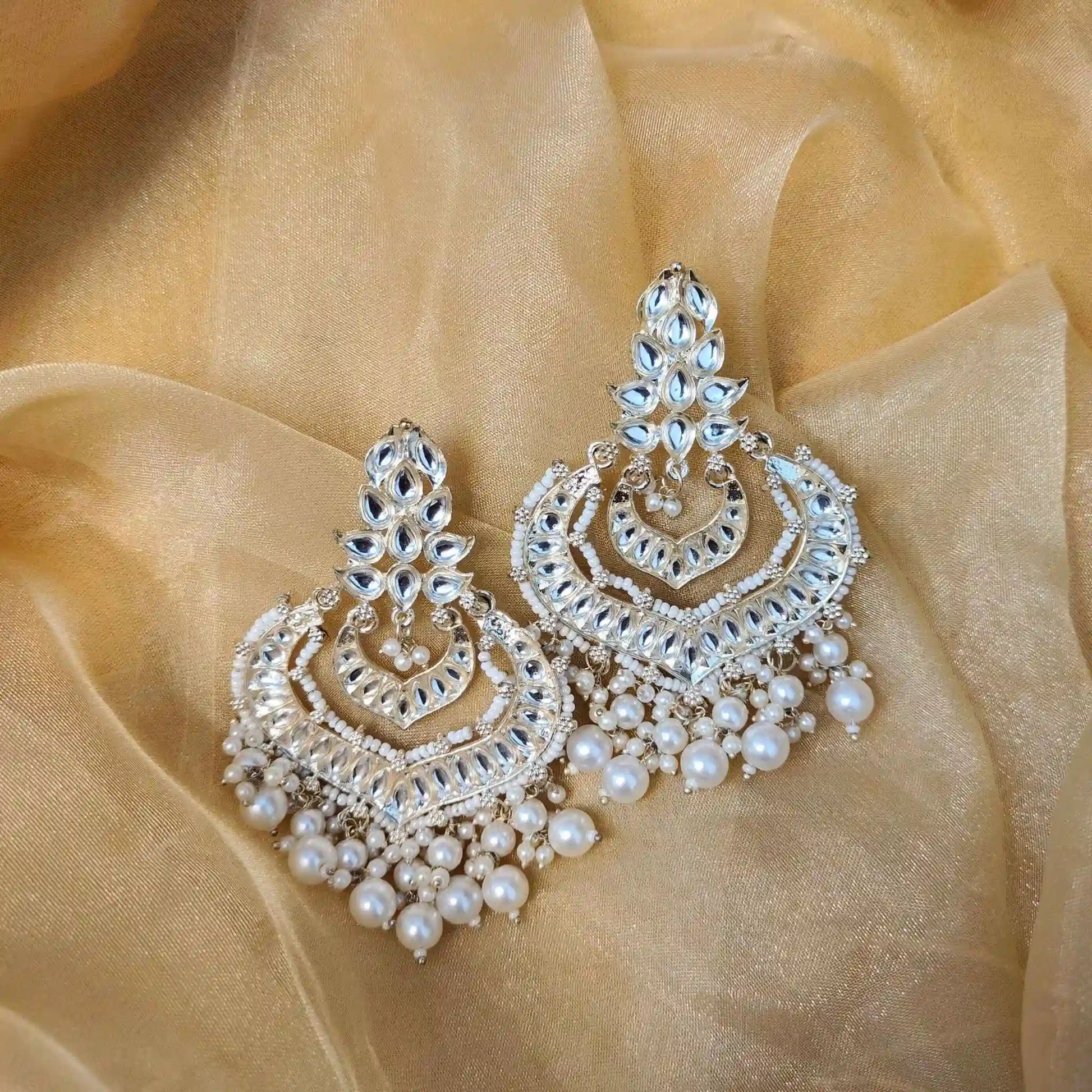 HRIDYA KUNDAN CHANDBALIS (WHITE)