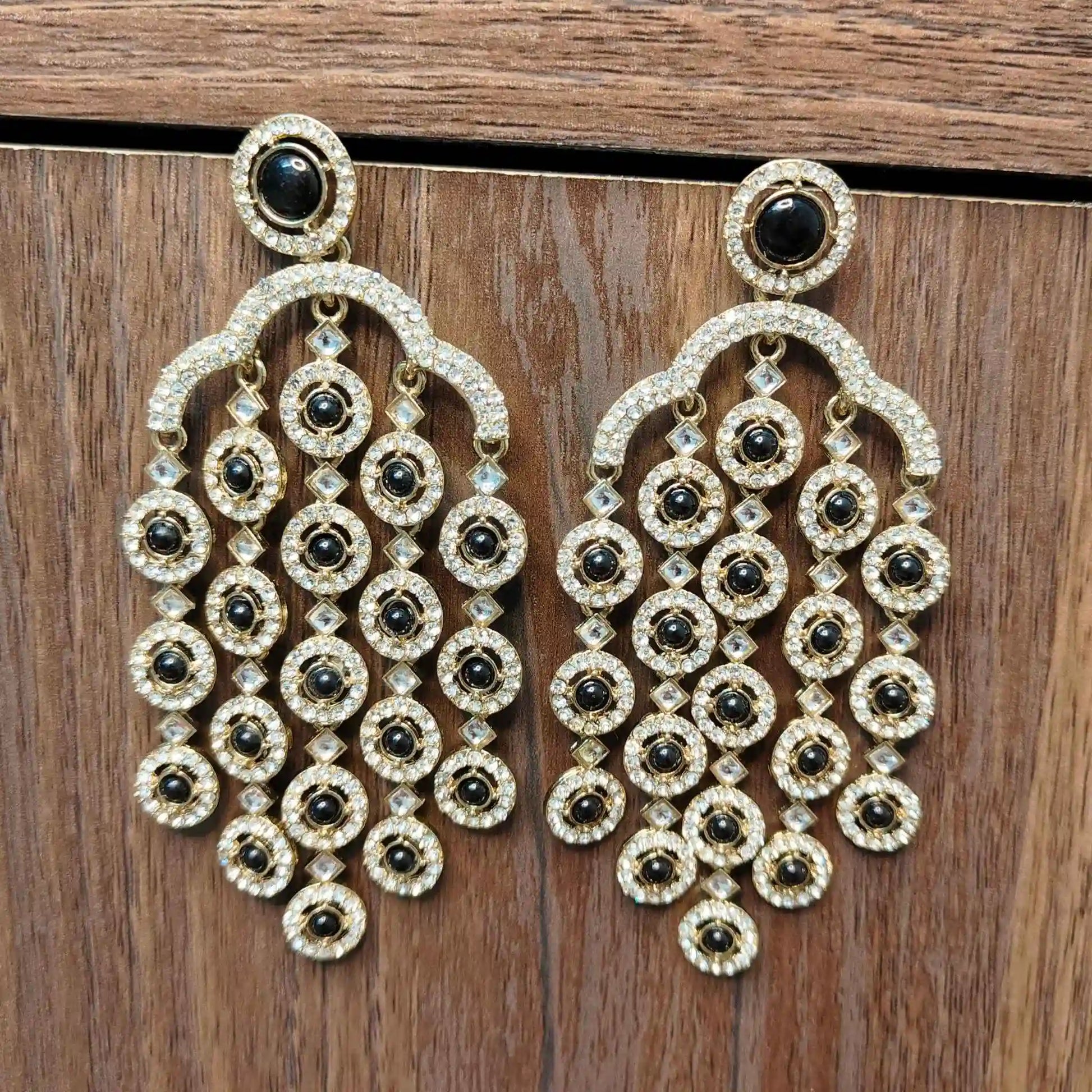 ISHANI KUNDAN DANGLERS (BLACK)