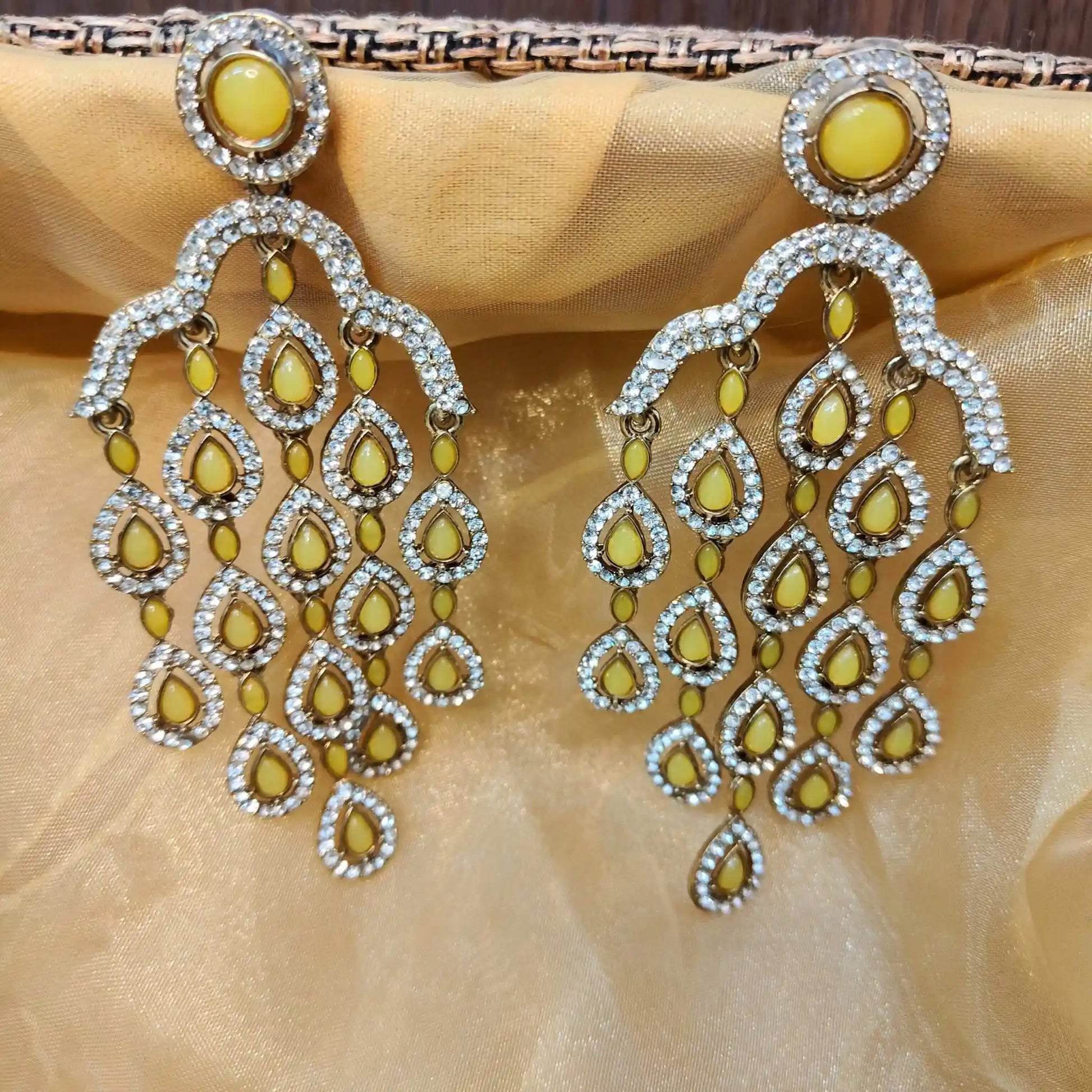 ISHIKA KUNDAN DANGLERS (YELLOW)