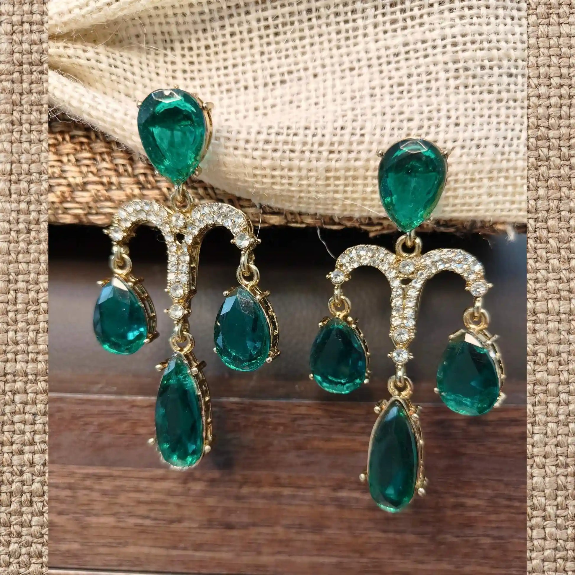 JHILMIL EARRINGS (GREEN)
