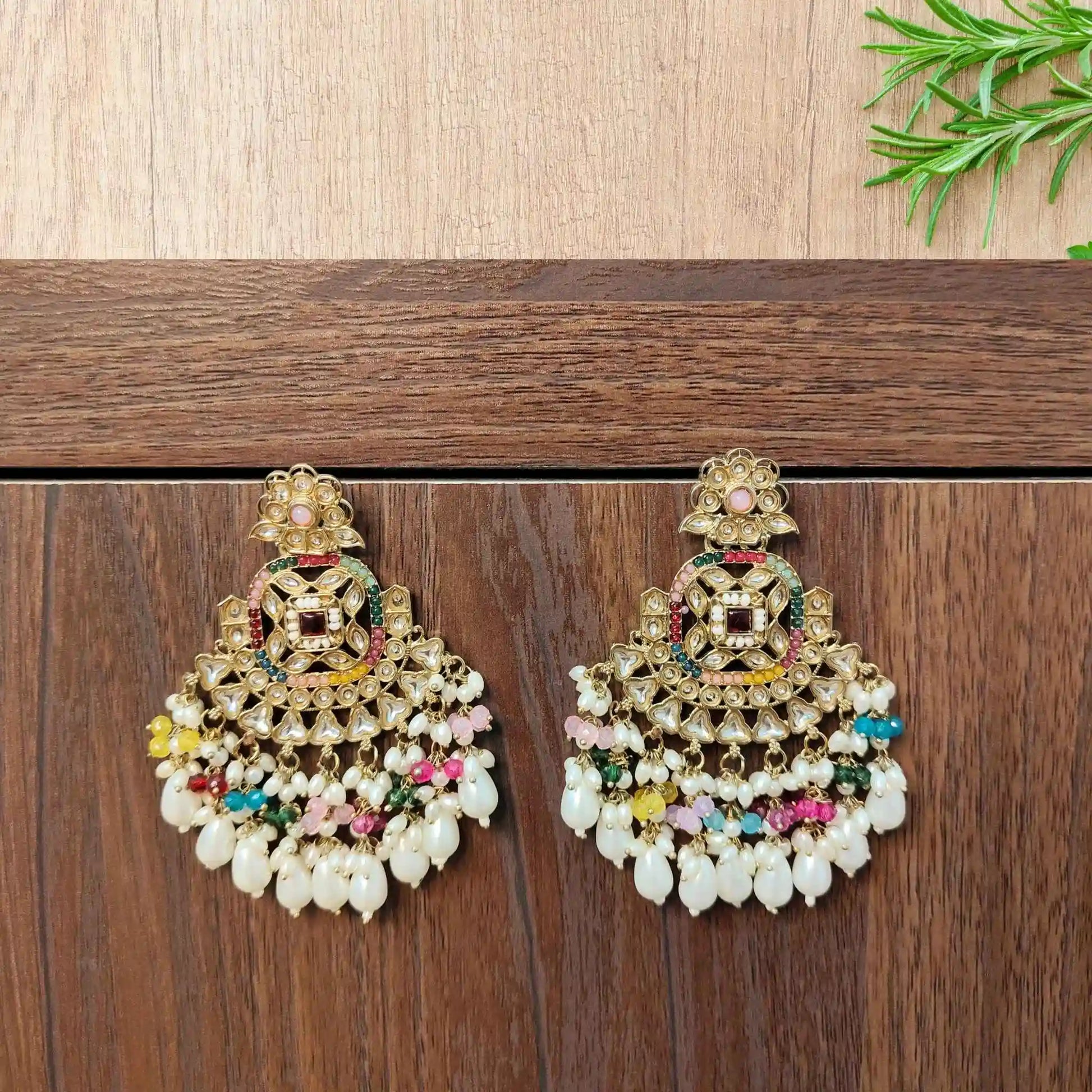 NAZAAKAT KUNDAN CHANDBALIS (MULTICOLOR)
