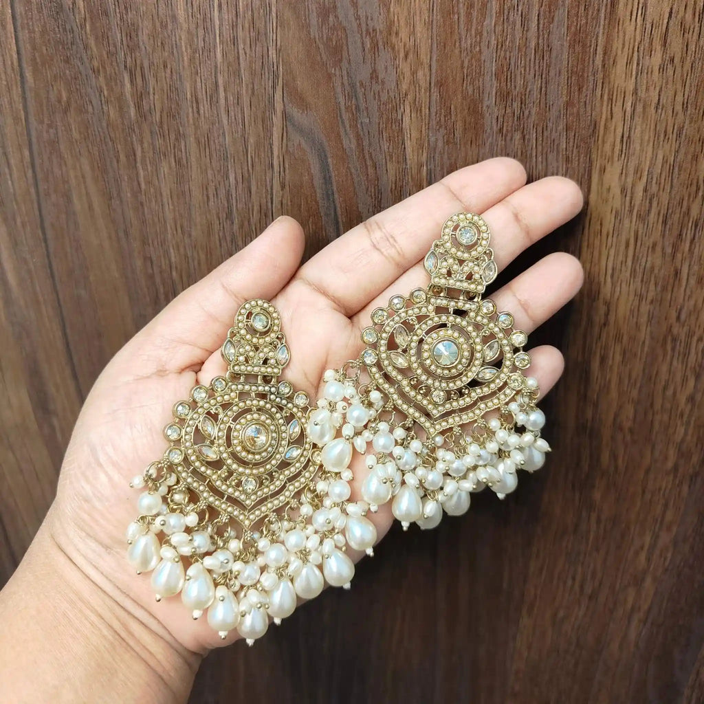 NAZRANA KUNDAN CHANDBALIS (WHITE)
