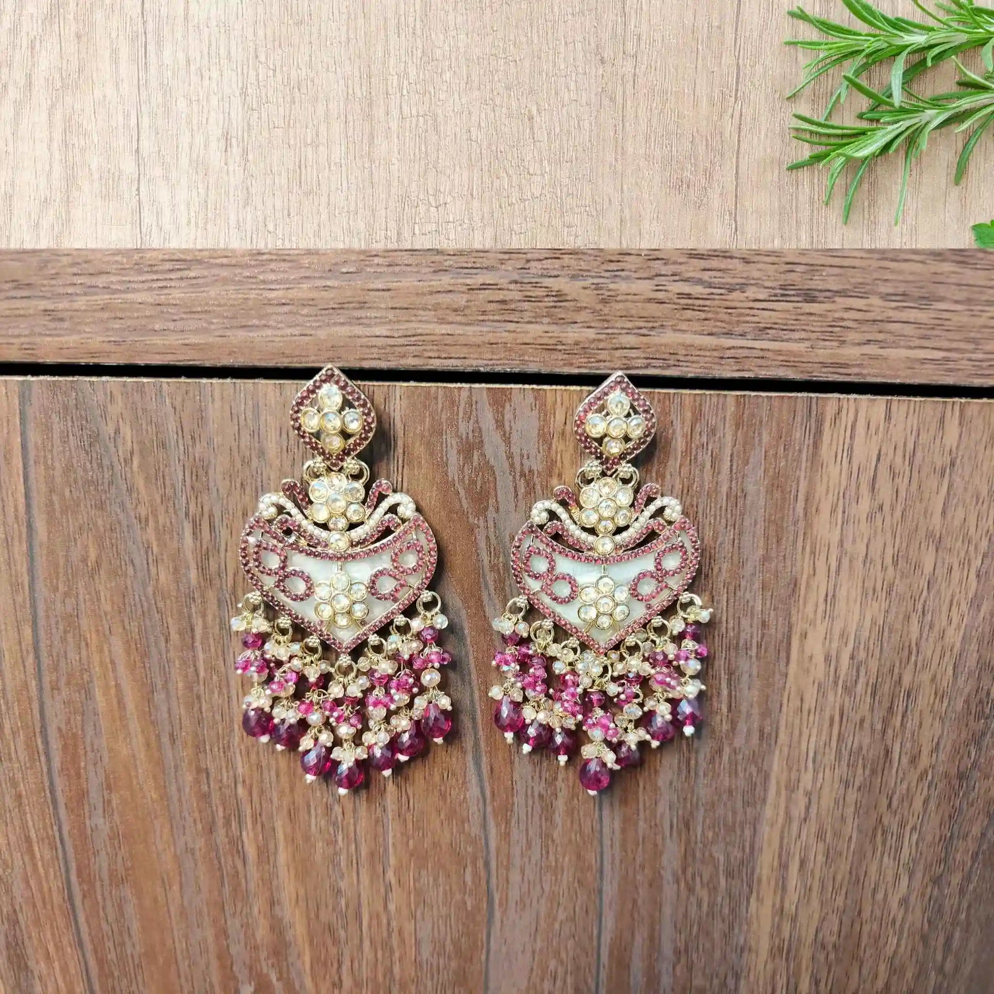 TANISHA KUNDAN DANGLERS (WINE)