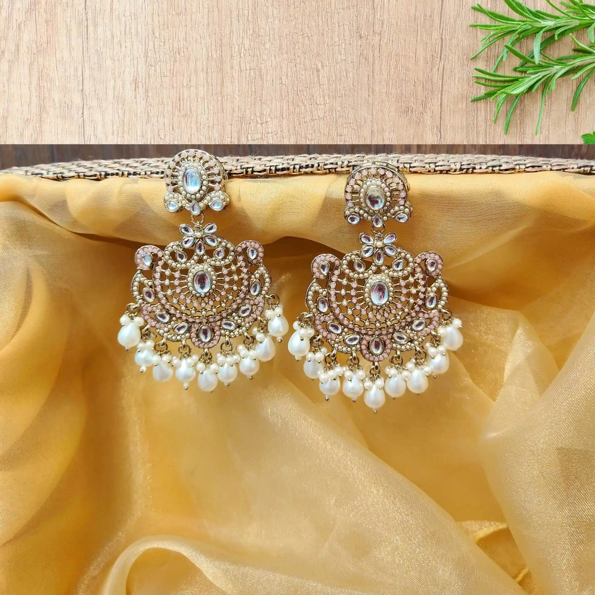 TANVI KUNDAN CHANDBALIS (PEACH)